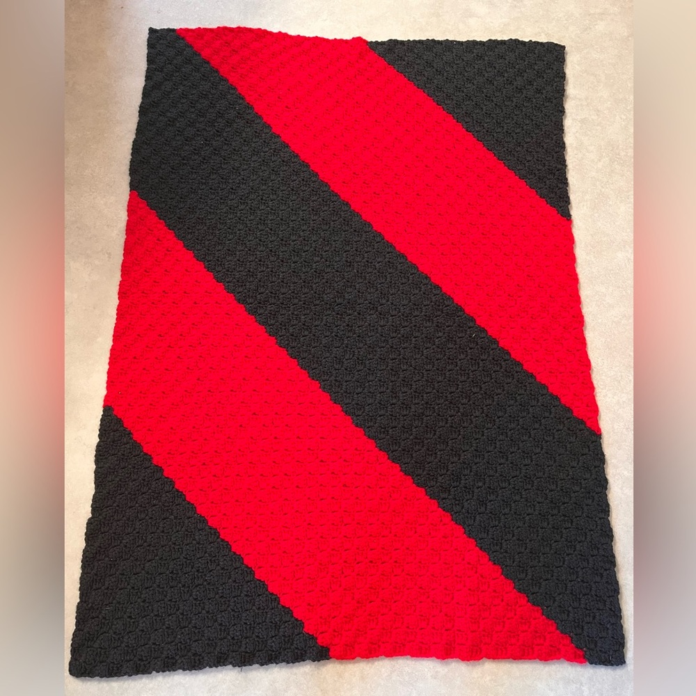 Handmade crochet afghan lap blanket.  Red and Black. Warm